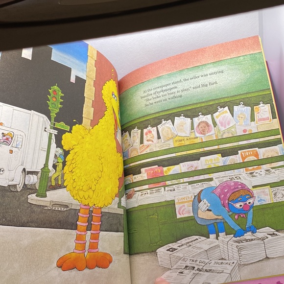 Early Bird on Sesame Street by Linda Hayward Hardcover Sesame Street Book Club - Picture 6 of 16